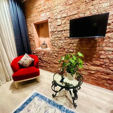 Apartment Taksim *